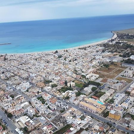 Casa Vacanza Da Samuele ซานวิโต โลคาโป ภายนอก รูปภาพ