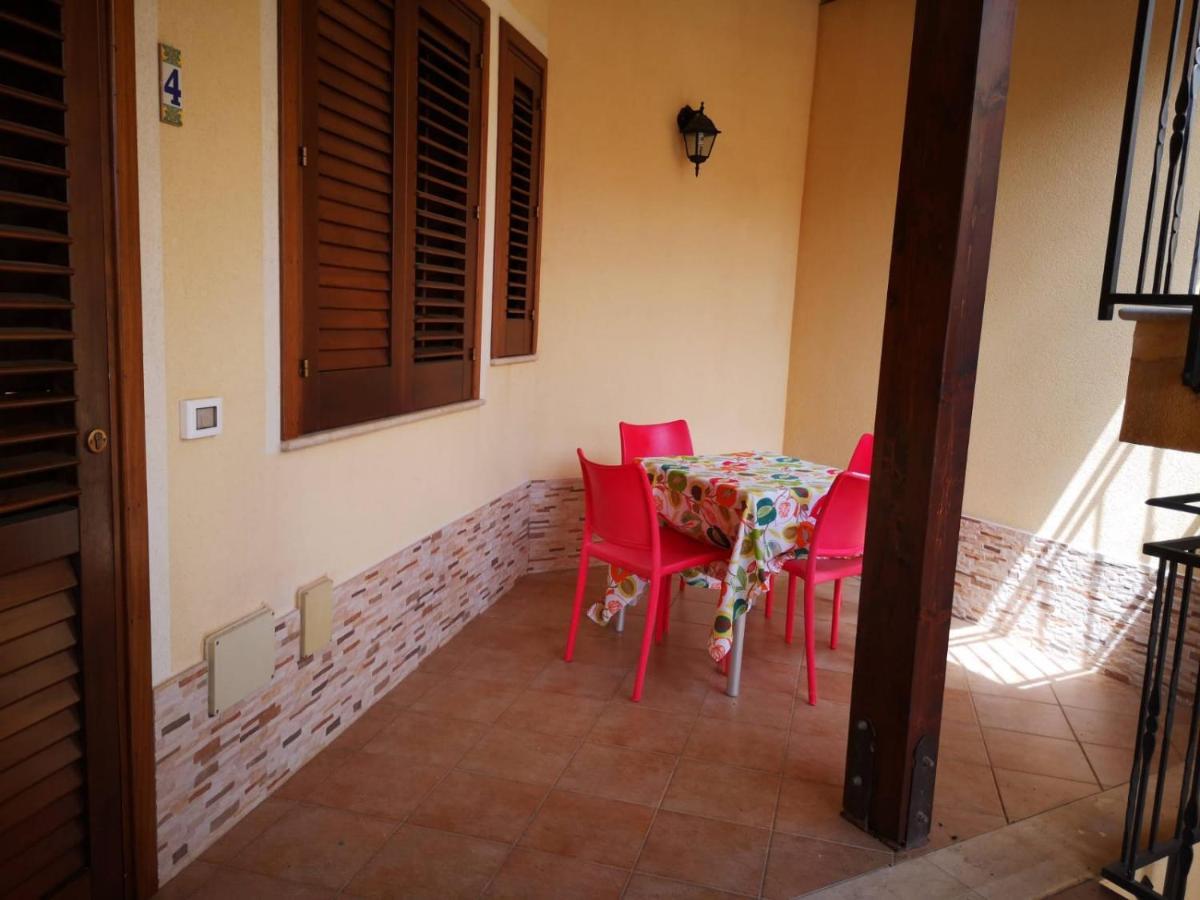 Casa Vacanza Da Samuele ซานวิโต โลคาโป ภายนอก รูปภาพ