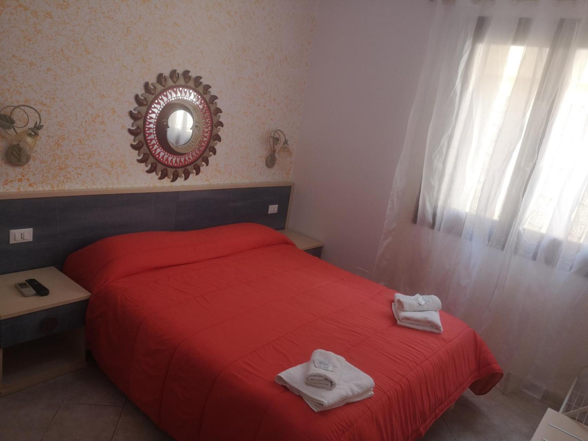 Casa Vacanza Da Samuele ซานวิโต โลคาโป ภายนอก รูปภาพ